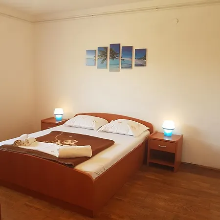 Vrbovica 12057c Apartman *